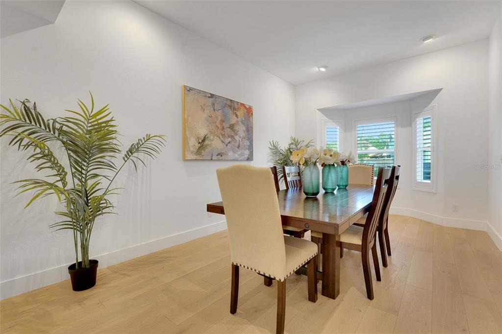 Lake Mary, Florida, 32746, United States, 4 Bedrooms Bedrooms, ,2 BathroomsBathrooms,Residential,For Sale,1940772