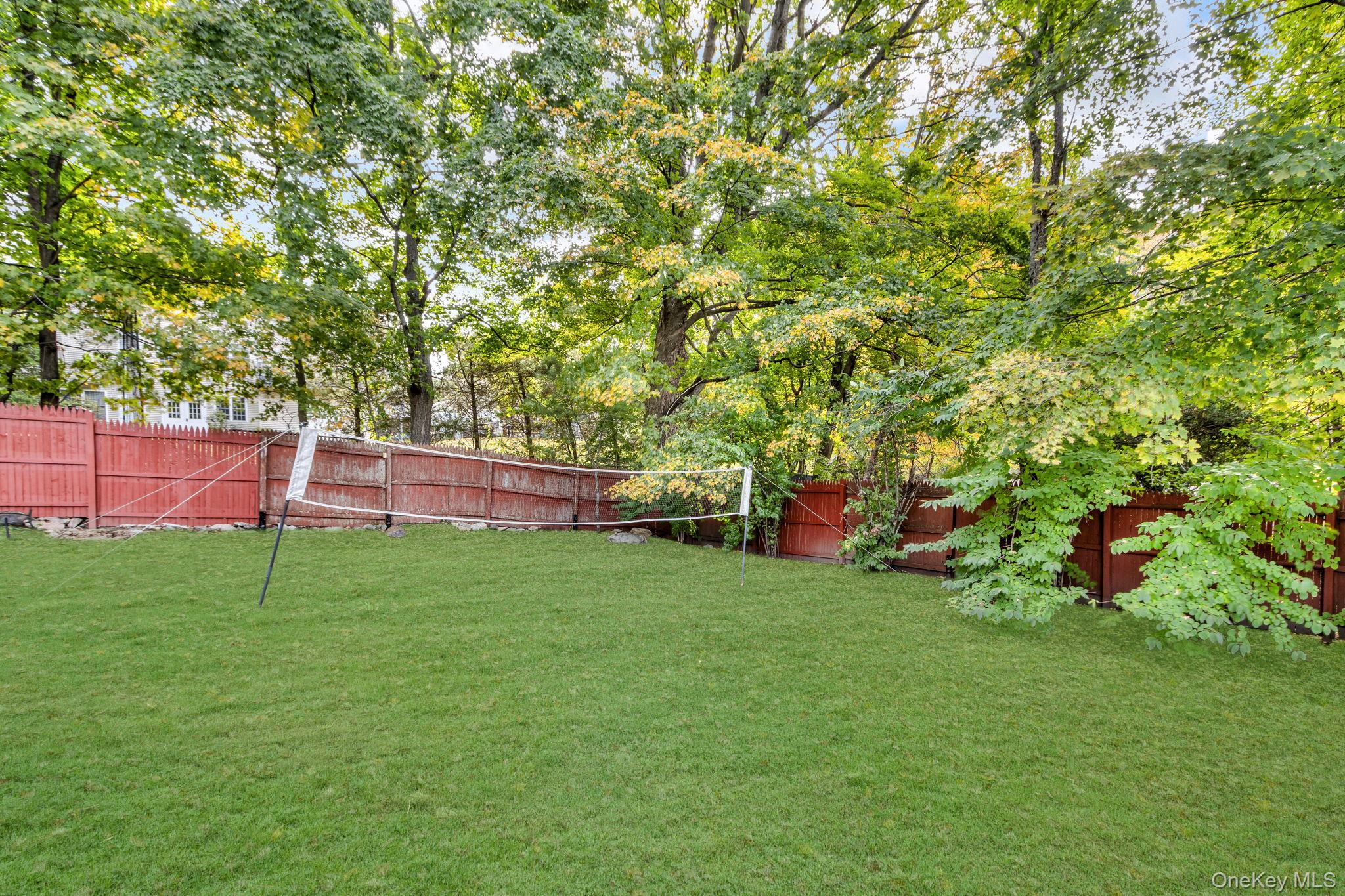 Mahopac, New York, 10541, United States, 4 Bedrooms Bedrooms, ,3 BathroomsBathrooms,Residential,For Sale,2002919