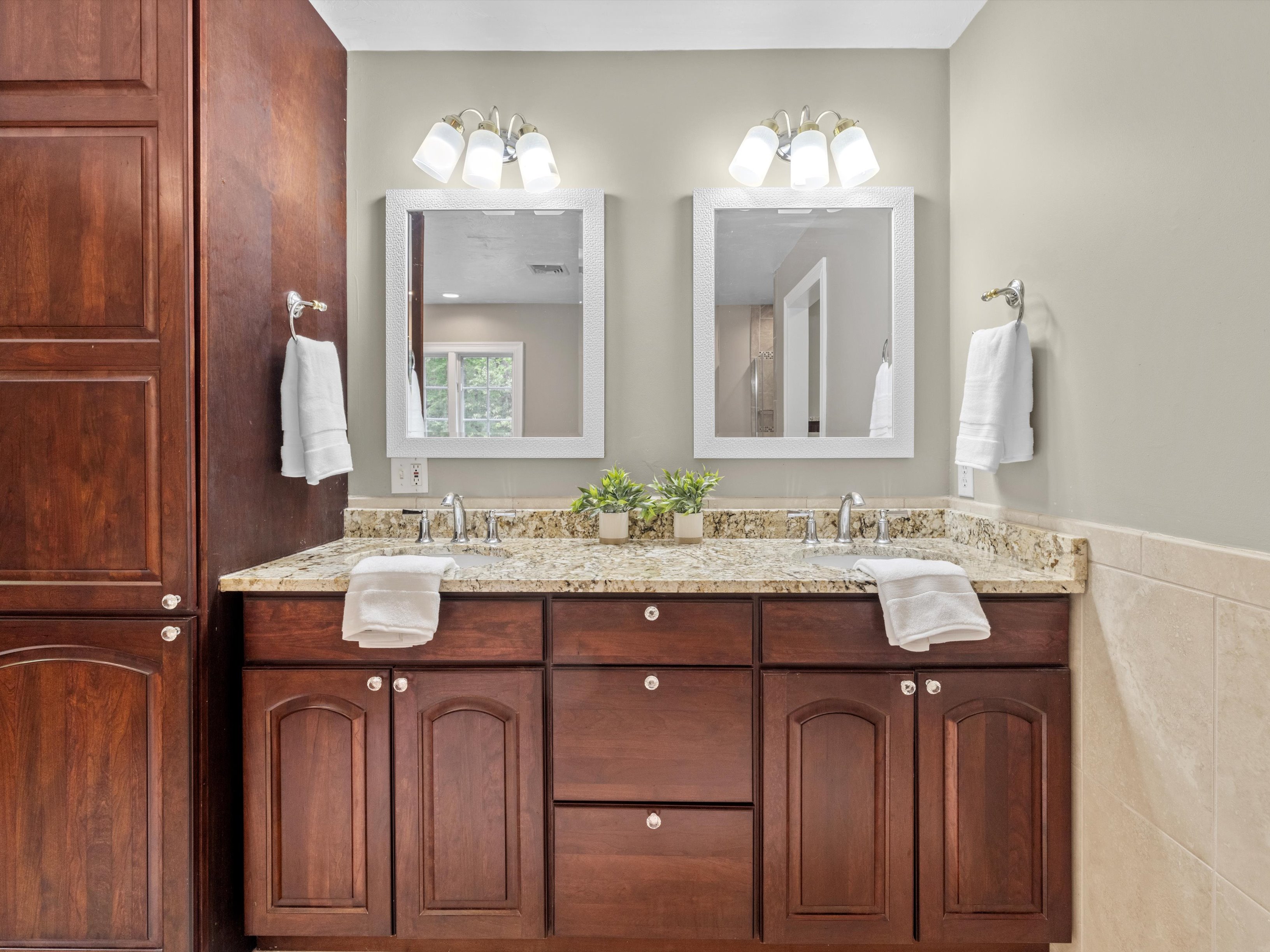  Thoughtfully designed home, perfect for multigenerational living - 物件實景