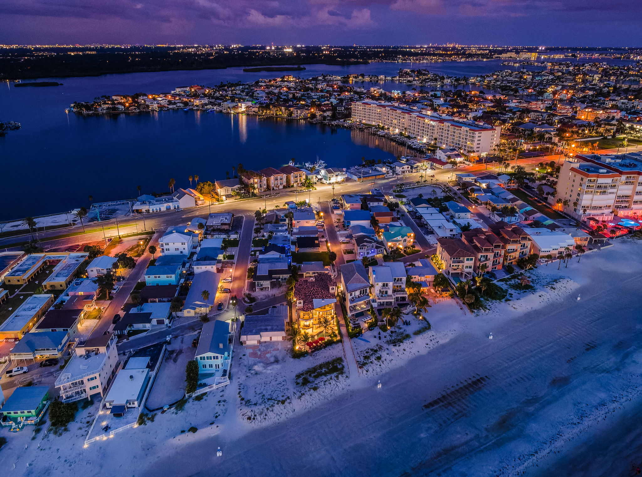 Redington Shores, Florida, 33708, United States, 5 Bedrooms Bedrooms, ,6 BathroomsBathrooms,Residential,For Sale,1921894