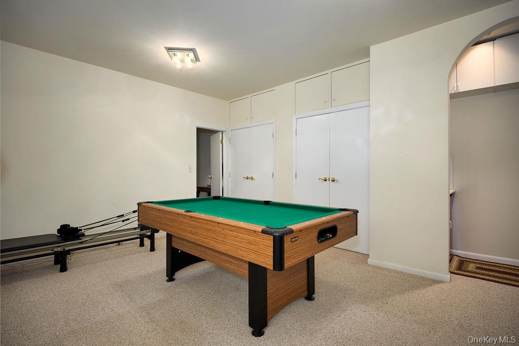 New Rochelle, New York, 10804, United States, 4 Bedrooms Bedrooms, ,3 BathroomsBathrooms,Residential,For Sale,1991055