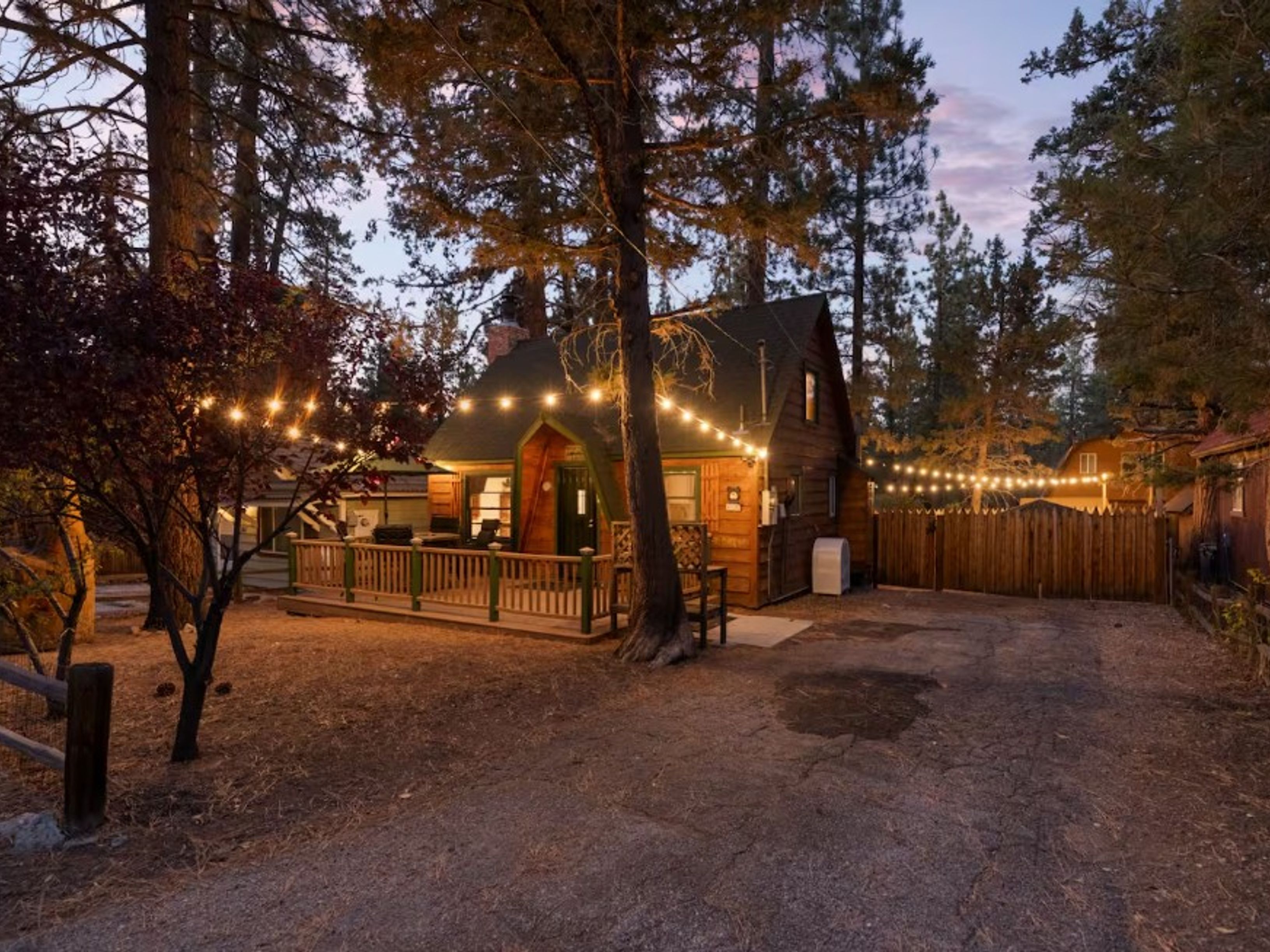  409 West Rainbow Boulevard, Big Bear, CA 92314 - 物件實景