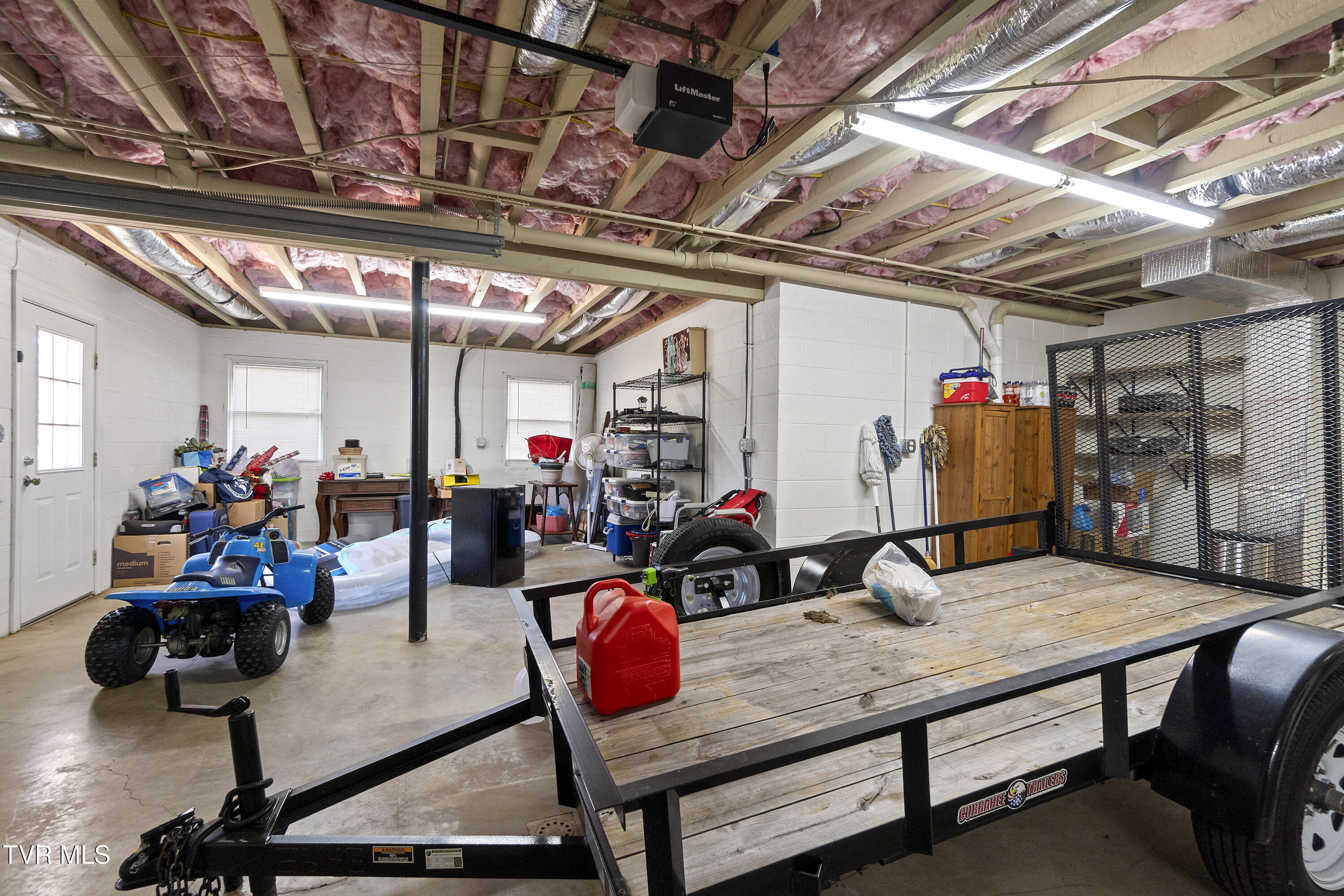 Greeneville, Tennessee, 37743, United States, 4 Bedrooms Bedrooms, ,3 BathroomsBathrooms,Residential,For Sale,1997780