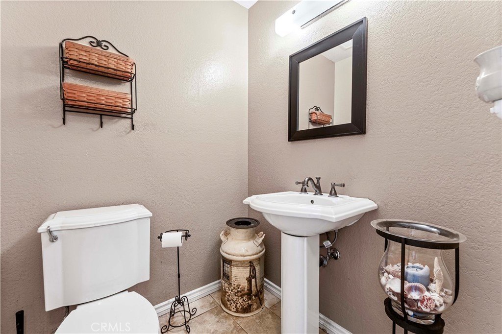 Duarte, California, 91010, United States, 4 Bedrooms Bedrooms, ,3 BathroomsBathrooms,Residential,For Sale,1849281