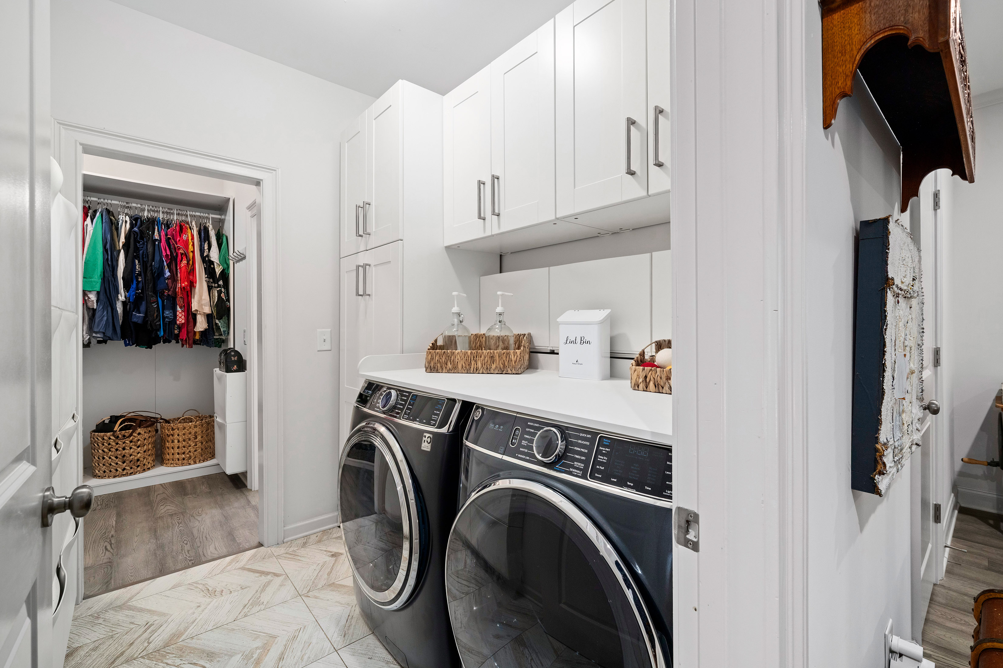  Ideally Positioned in Midwick, One of Alpharetta