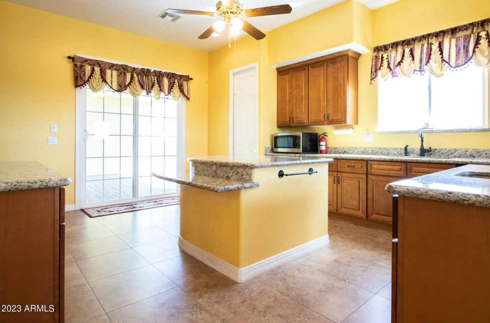 Witmann, Arizona, 85361, United States, 6 Bedrooms Bedrooms, ,3 BathroomsBathrooms,Residential,For Sale,1977429