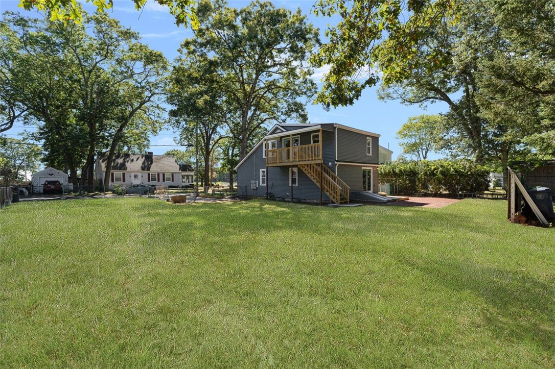 Warwick, Rhode Island, 02889, United States, 4 Bedrooms Bedrooms, ,2 BathroomsBathrooms,Residential,For Sale,1988287