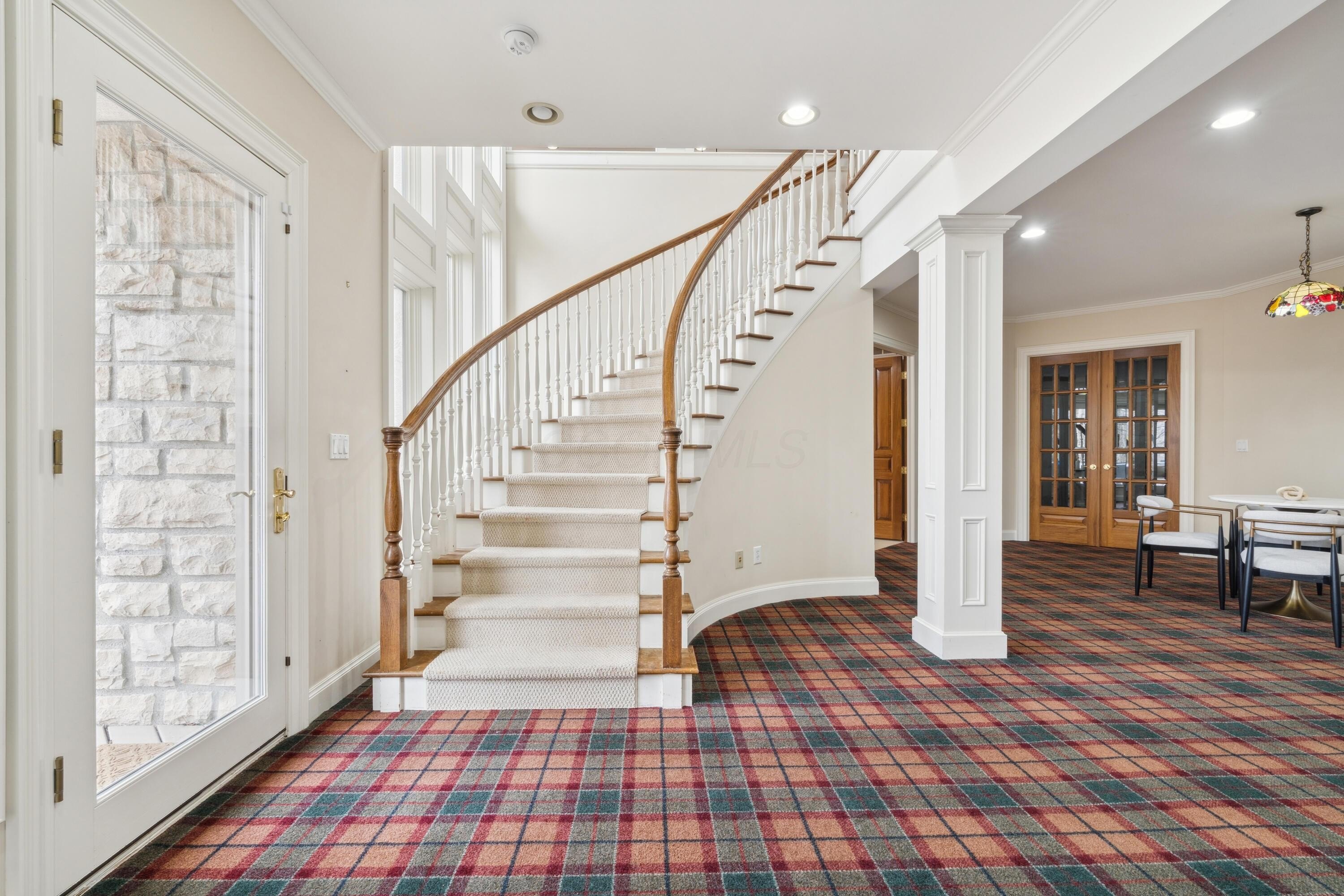 Columbus, Ohio, 43220, United States, 5 Bedrooms Bedrooms, ,5 BathroomsBathrooms,Residential,For Sale,1798291
