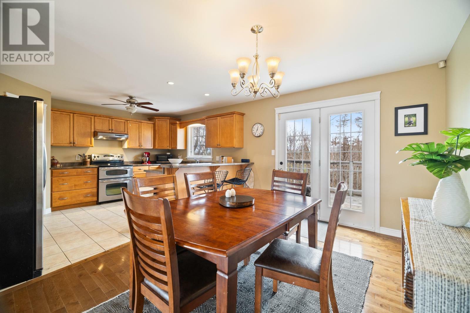 WEST ROYALTY, Prince Edward Island, C1E 2M3, CA, 4 Bedrooms Bedrooms, ,2 BathroomsBathrooms,Residential,For Sale,1874083