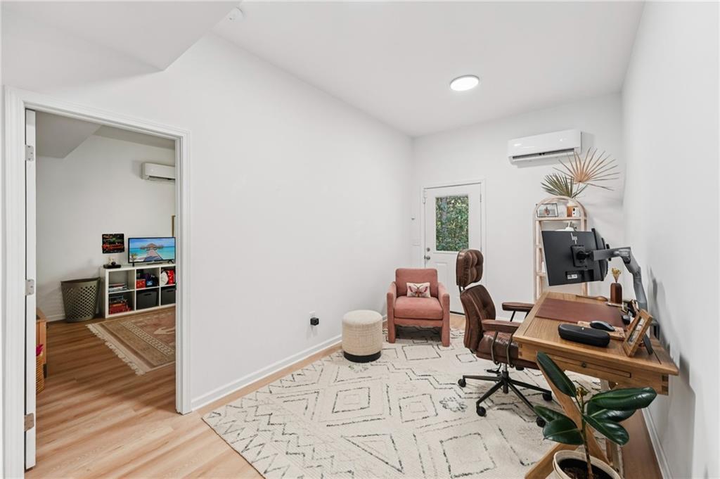 Canton, Georgia, 30114, United States, 6 Bedrooms Bedrooms, ,4 BathroomsBathrooms,Residential,For Sale,1978205