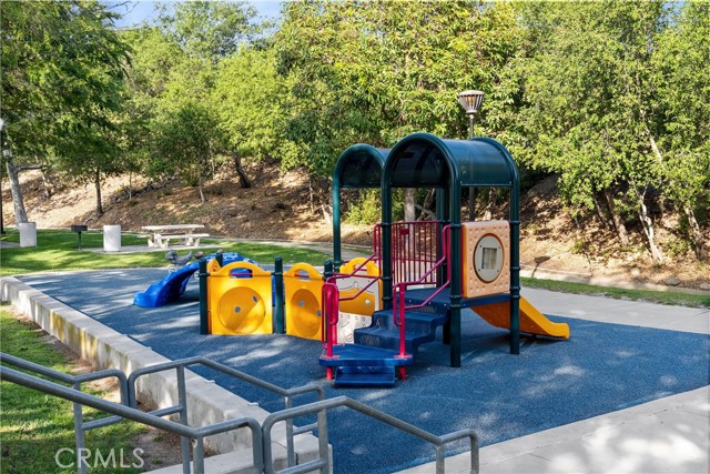 Rancho Santa Margarita, California, 92679, United States, 4 Bedrooms Bedrooms, ,3 BathroomsBathrooms,Residential,For Sale,2047950