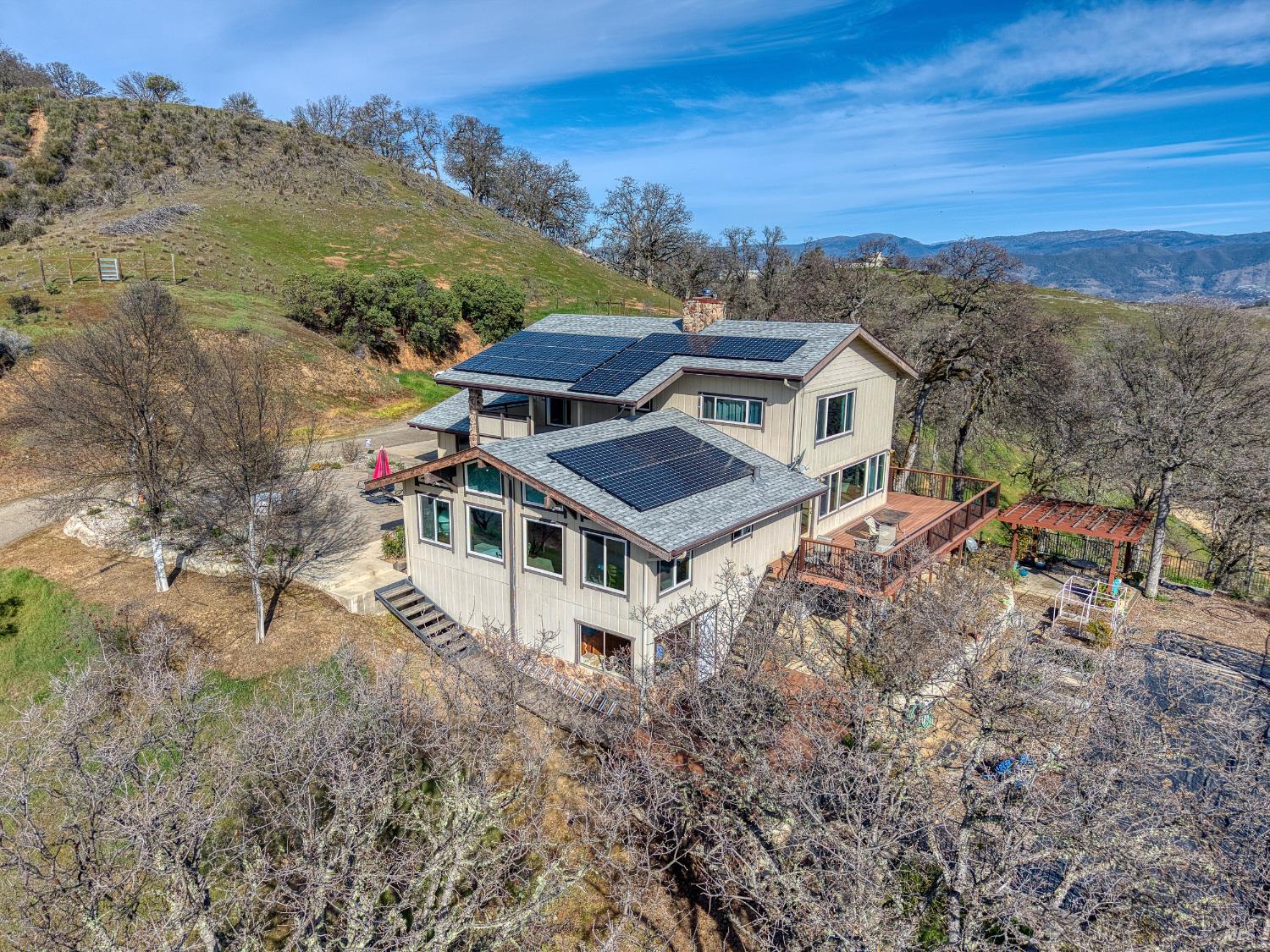 Lakeport, California, 95453, United States, 4 Bedrooms Bedrooms, ,3 BathroomsBathrooms,Residential,For Sale,2015104