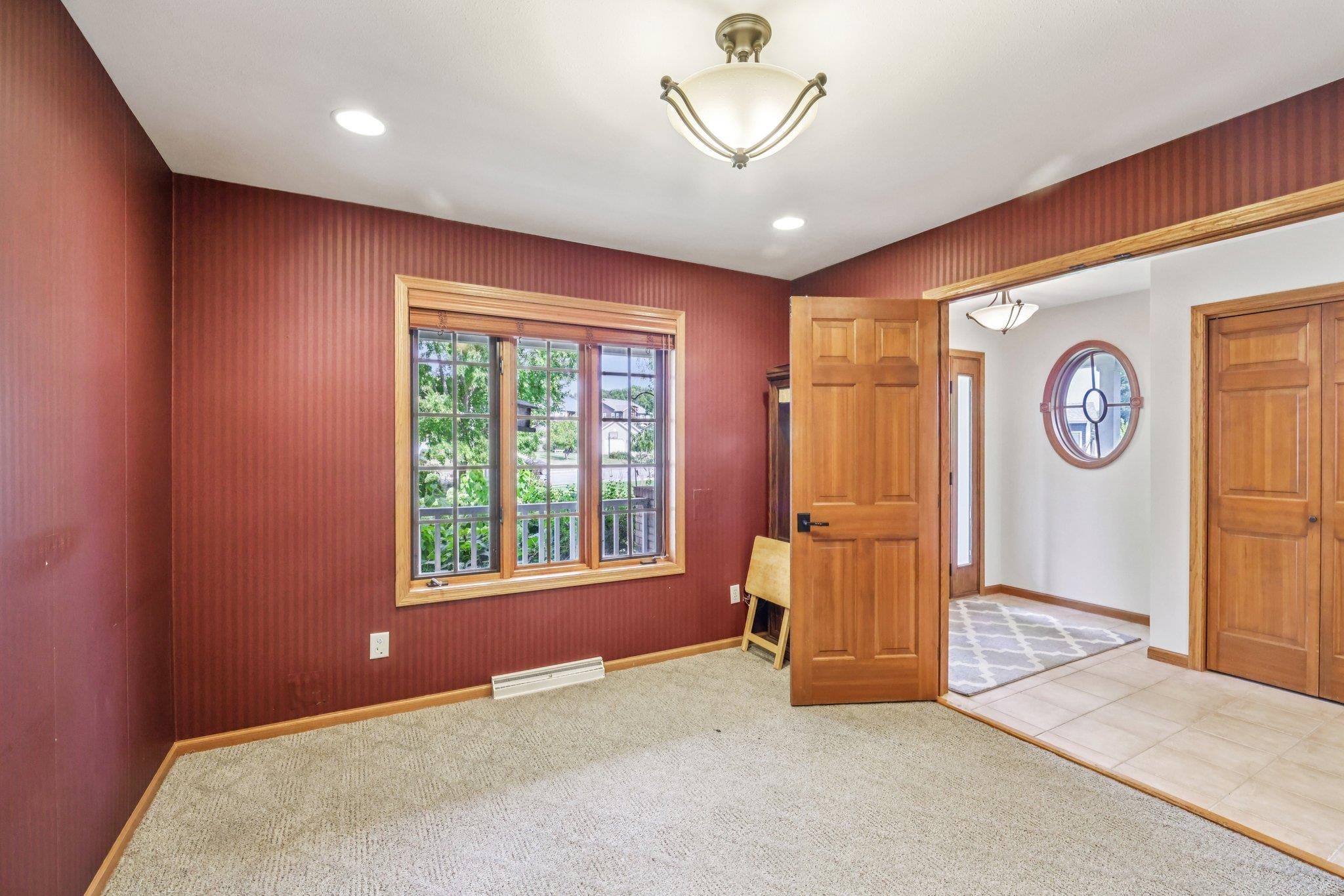 Portage, Wisconsin, 53901, United States, 4 Bedrooms Bedrooms, ,5 BathroomsBathrooms,Residential,For Sale,1976177