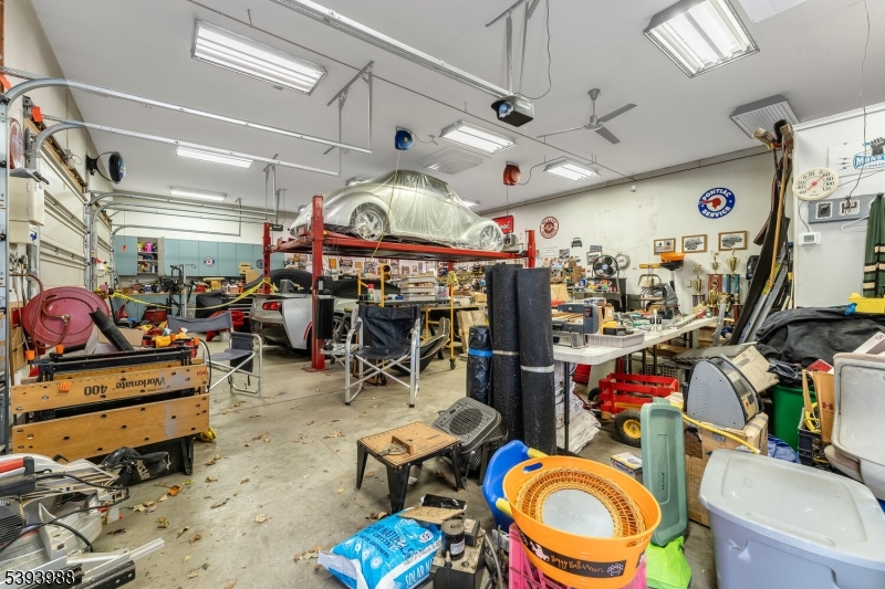 Newton, New Jersey, 07860, United States, 3 Bedrooms Bedrooms, ,3 BathroomsBathrooms,Residential,For Sale,1980842