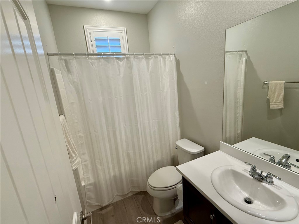 Murrieta, California, 92563, United States, 3 Bedrooms Bedrooms, ,3 BathroomsBathrooms,Residential,For Sale,1976156