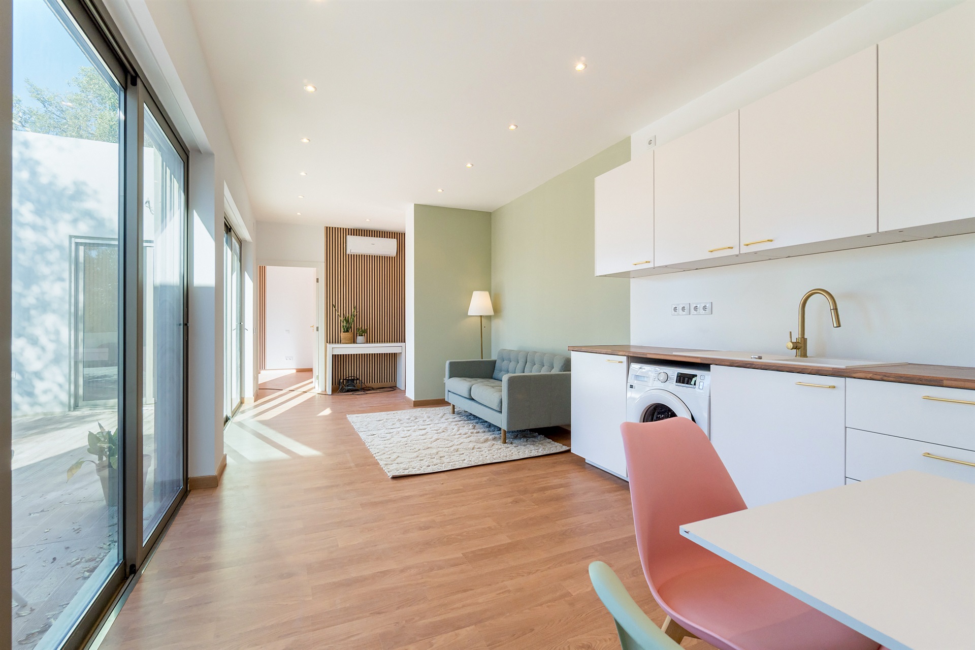  Stand, 37 bedrooms, for Sale - 物件實景