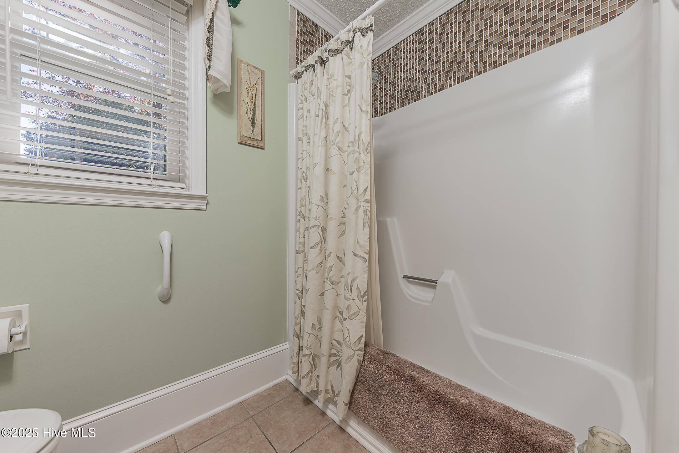 Jacksonville, North Carolina, 28546, United States, 4 Bedrooms Bedrooms, ,3 BathroomsBathrooms,Residential,For Sale,1997796