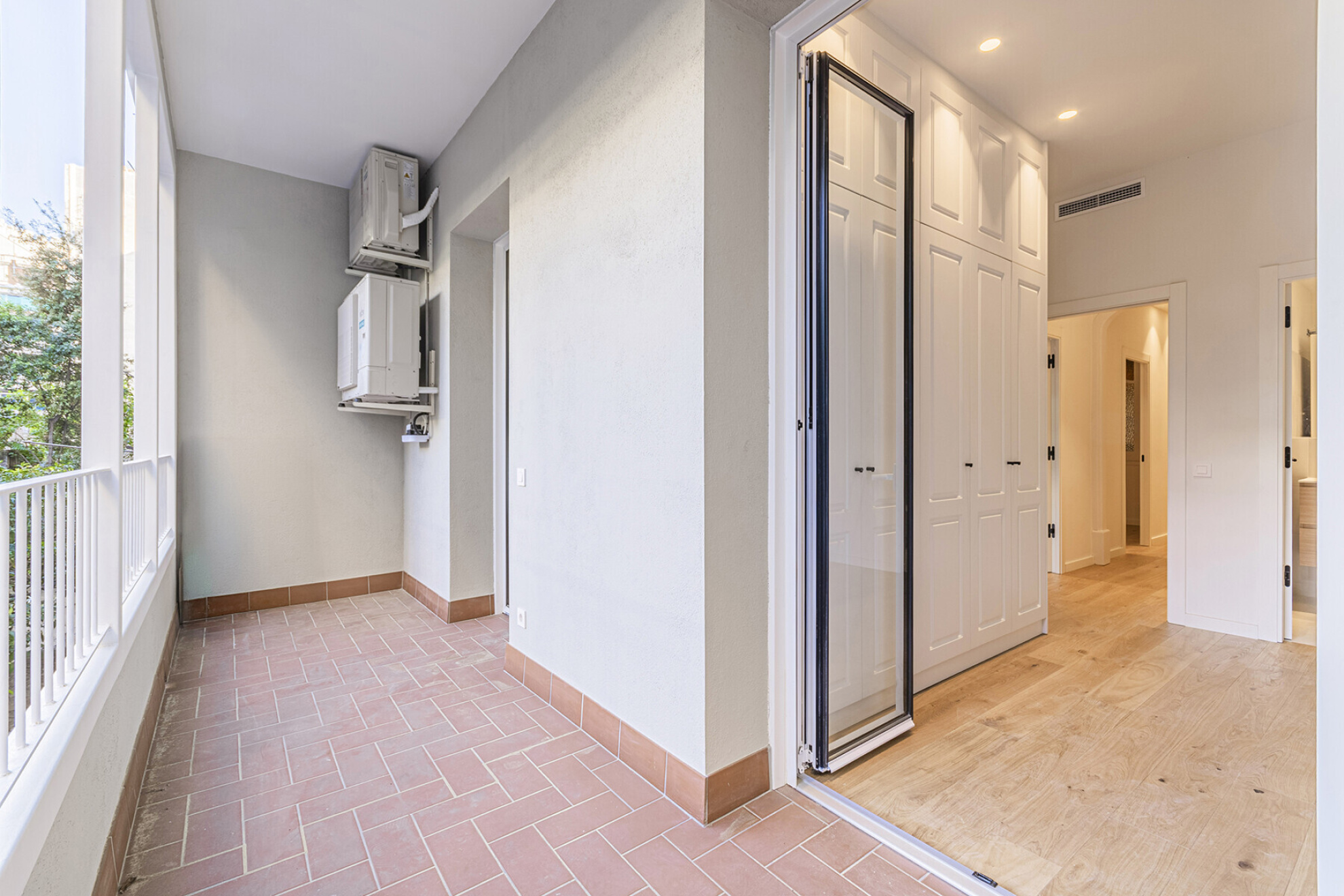  Elegant refurbished 5 bedroom apartment with terrace in Galvany - 物件實景