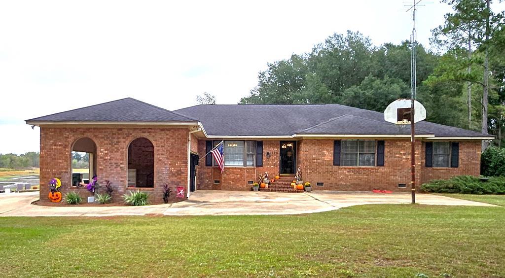 Bainbridge, Georgia, 39817, United States, 4 Bedrooms Bedrooms, ,4 BathroomsBathrooms,Residential,For Sale,1988533