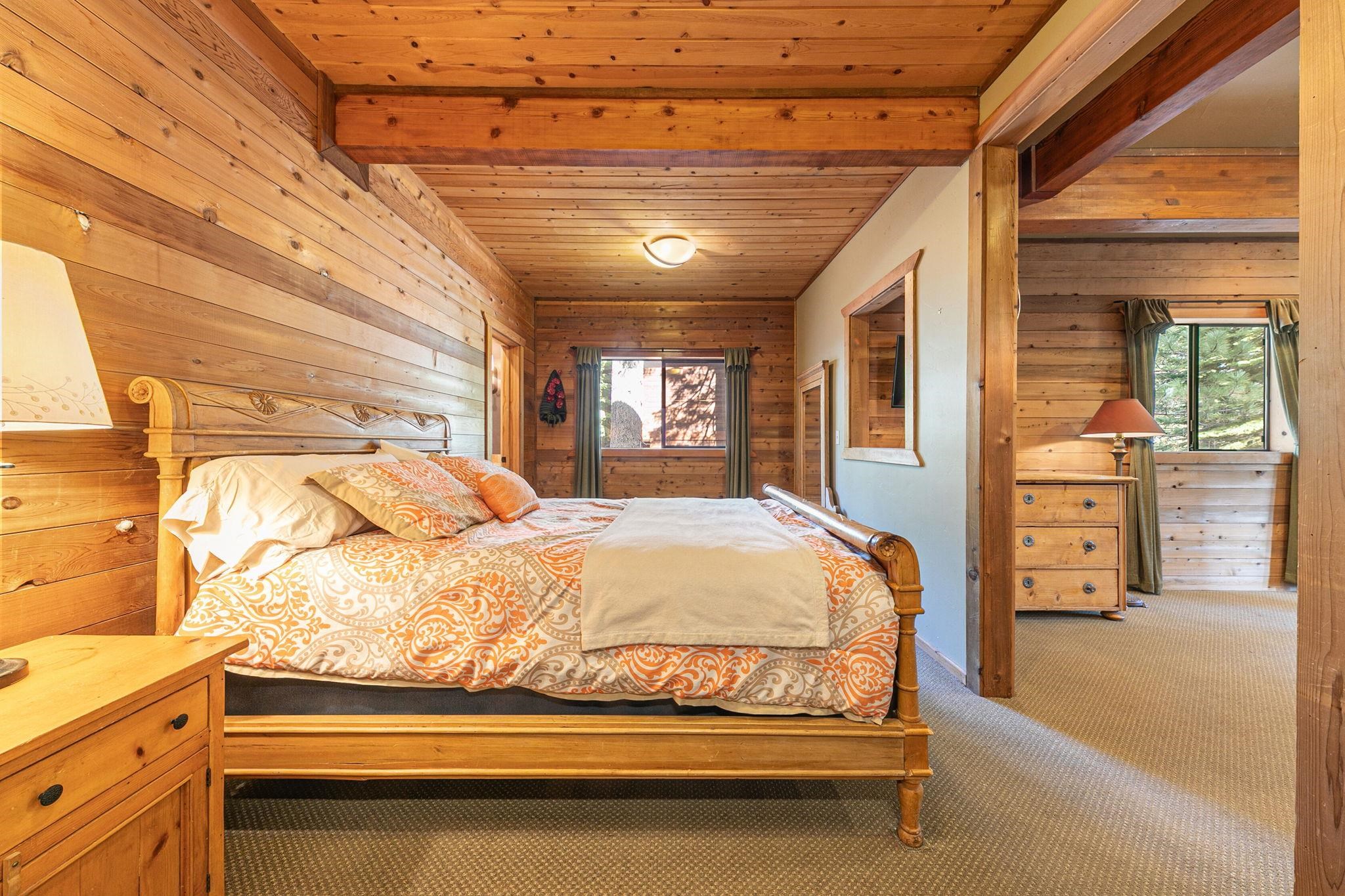 Truckee, California, 96161, United States, 4 Bedrooms Bedrooms, ,3 BathroomsBathrooms,Residential,For Sale,1998817