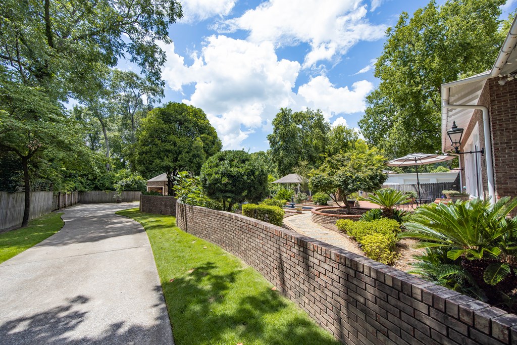 Columbus, Georgia, 31906, United States, 5 Bedrooms Bedrooms, ,4 BathroomsBathrooms,Residential,For Sale,1906987