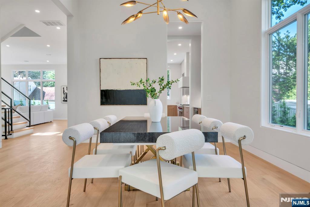 Tenafly, New Jersey, 07670, United States, 6 Bedrooms Bedrooms, ,6 BathroomsBathrooms,Residential,For Sale,1906714