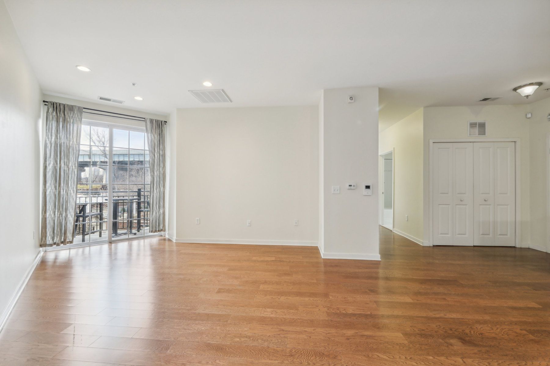  443 2nd Street, Jersey City, NJ 07302 - 物件實景