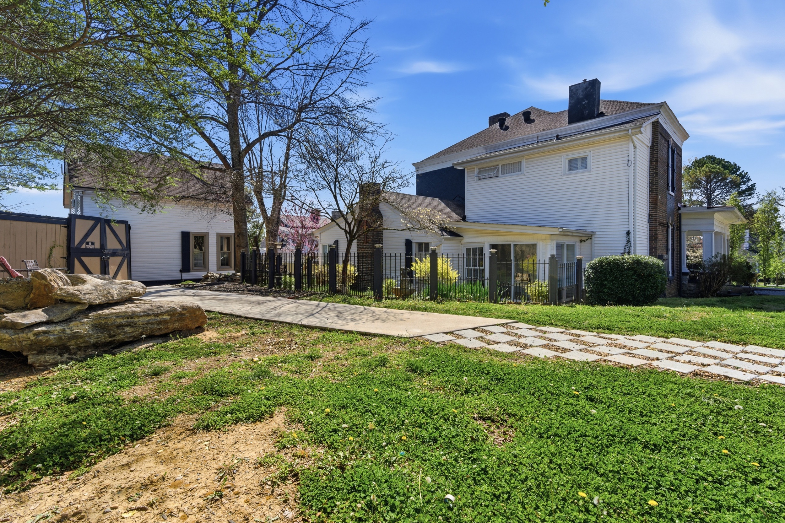  404 Washington Street East, Fayetteville, TN 37334 - 物件實景