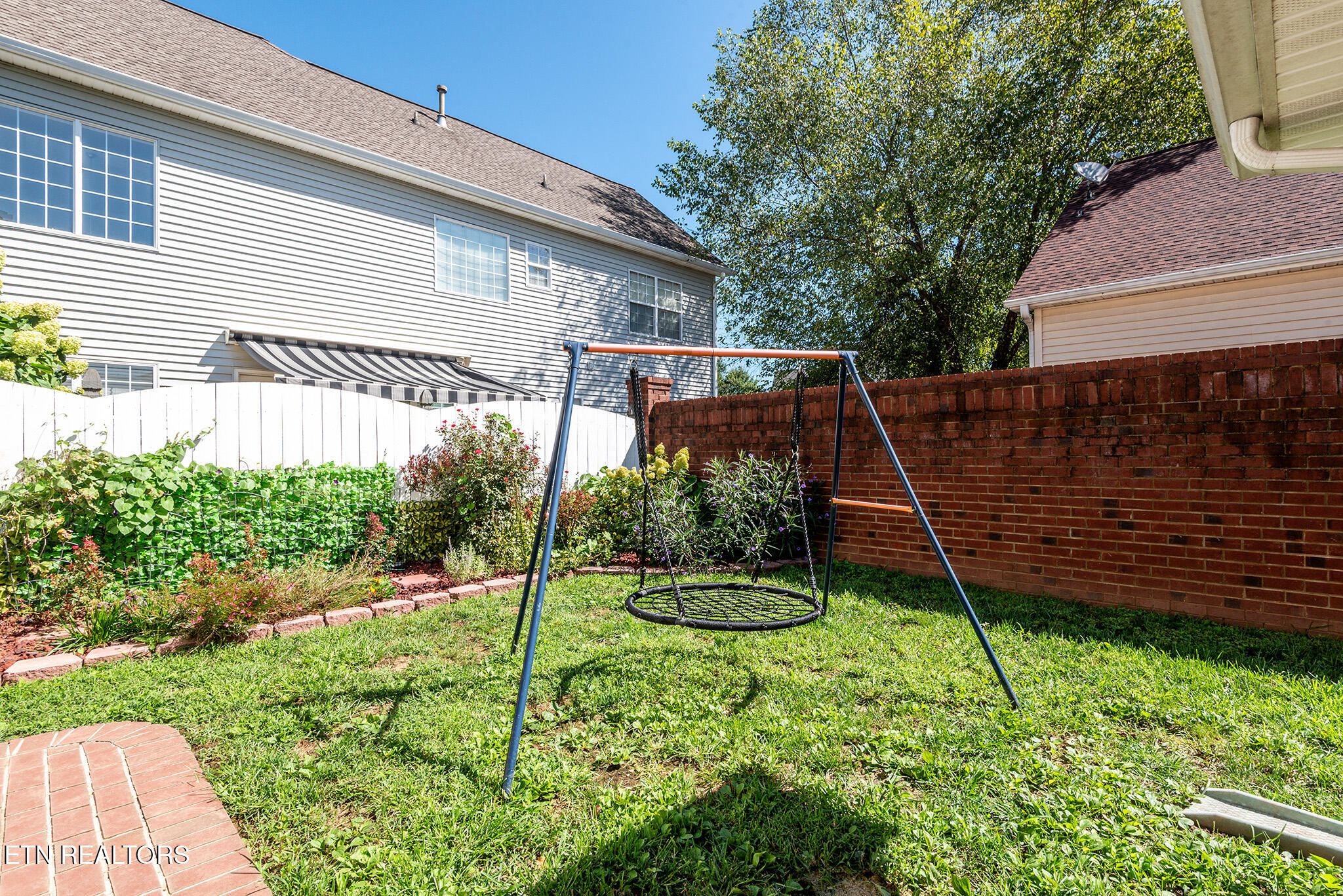 Knoxville, Tennessee, 37919, United States, 3 Bedrooms Bedrooms, ,3 BathroomsBathrooms,Residential,For Sale,1975147