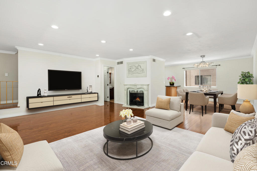 Burbank, California, 91504, United States, 4 Bedrooms Bedrooms, ,3 BathroomsBathrooms,Residential,For Sale,1896667