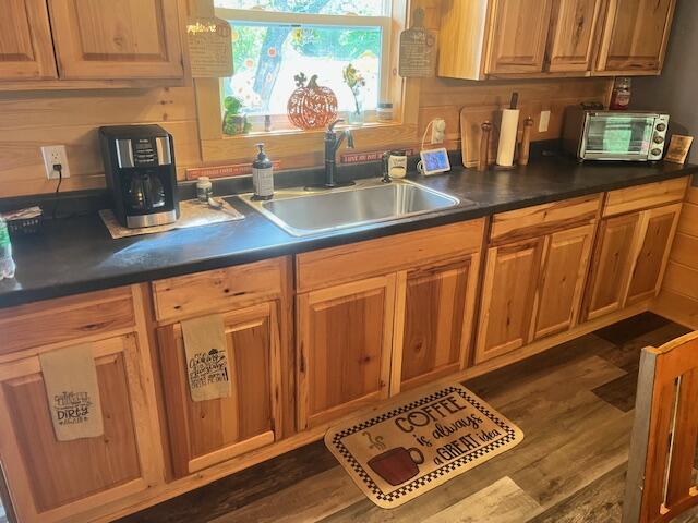 Branch, Michigan, 49402, United States, 5 Bedrooms Bedrooms, ,4 BathroomsBathrooms,Residential,For Sale,1986273