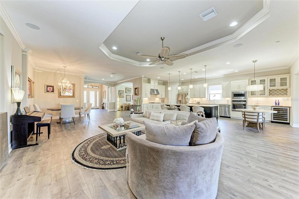 Bradenton, Florida, 34211, United States, 3 Bedrooms Bedrooms, ,3 BathroomsBathrooms,Residential,For Sale,1784146