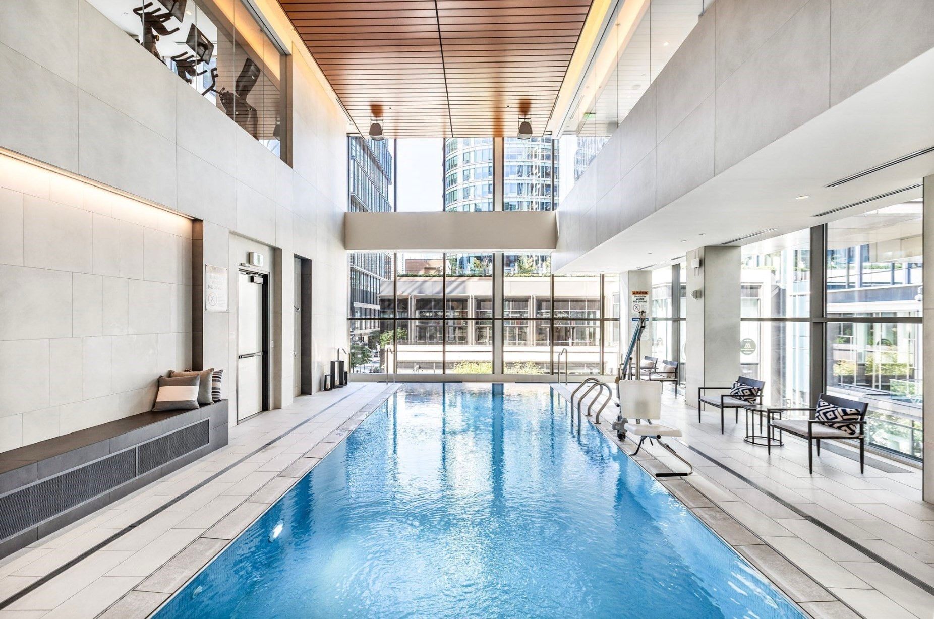  133 Seaport Boulevard, Boston, MA, 02210 - 物件實景