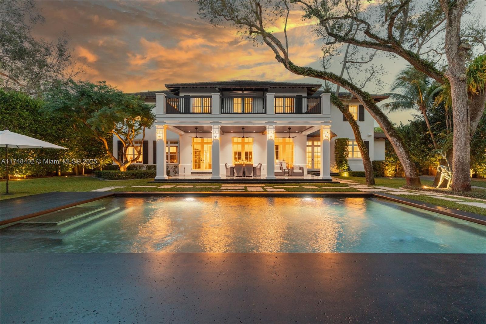 Miami, Florida, 33143, United States, 5 Bedrooms Bedrooms, ,7 BathroomsBathrooms,Residential,For Sale,1722531