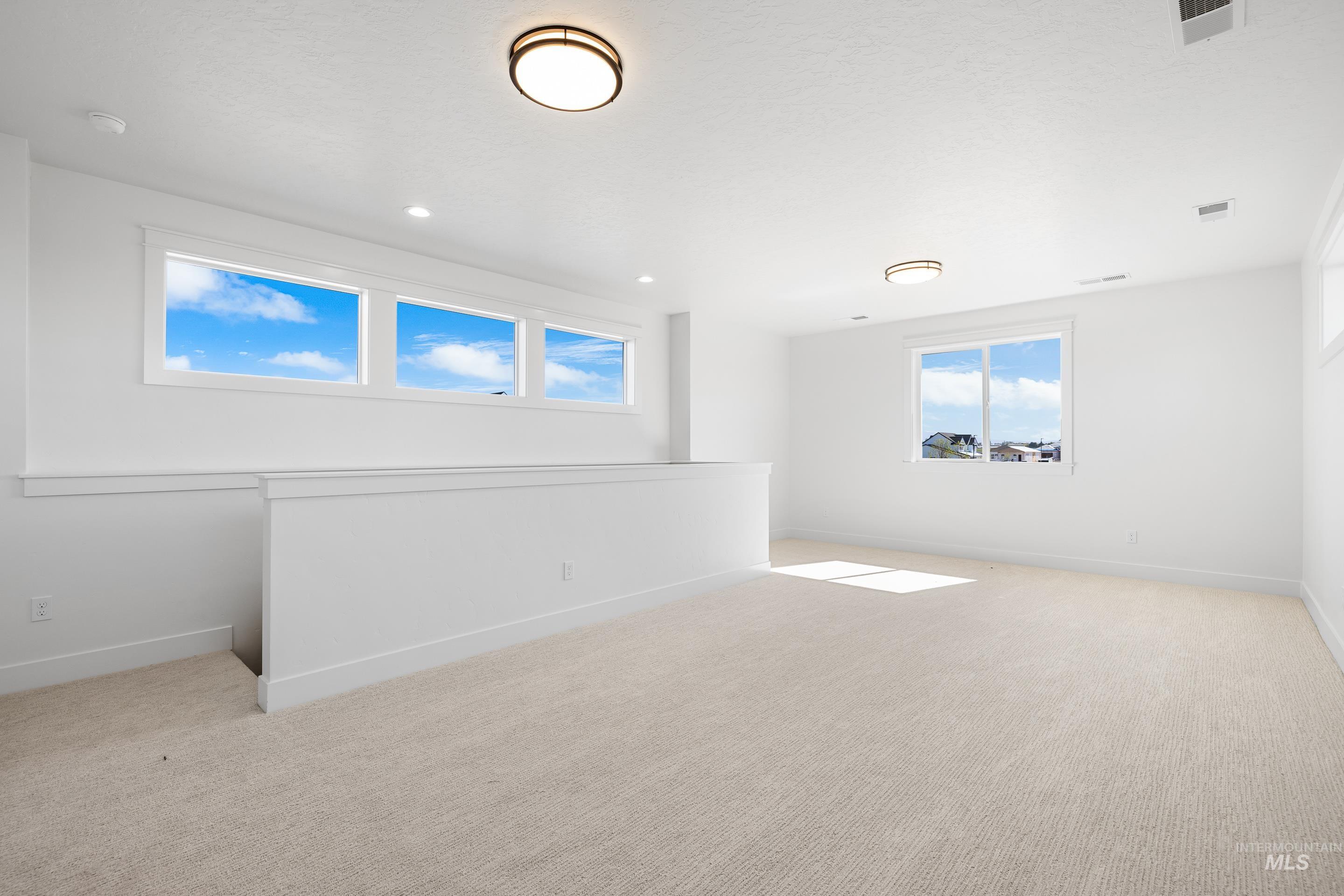 Kuna, Idaho, 83634, United States, 3 Bedrooms Bedrooms, ,Residential,For Sale,1989227