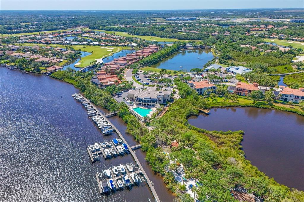 Bradenton, Florida, 34212, United States, 3 Bedrooms Bedrooms, ,2 BathroomsBathrooms,Residential,For Sale,1906883