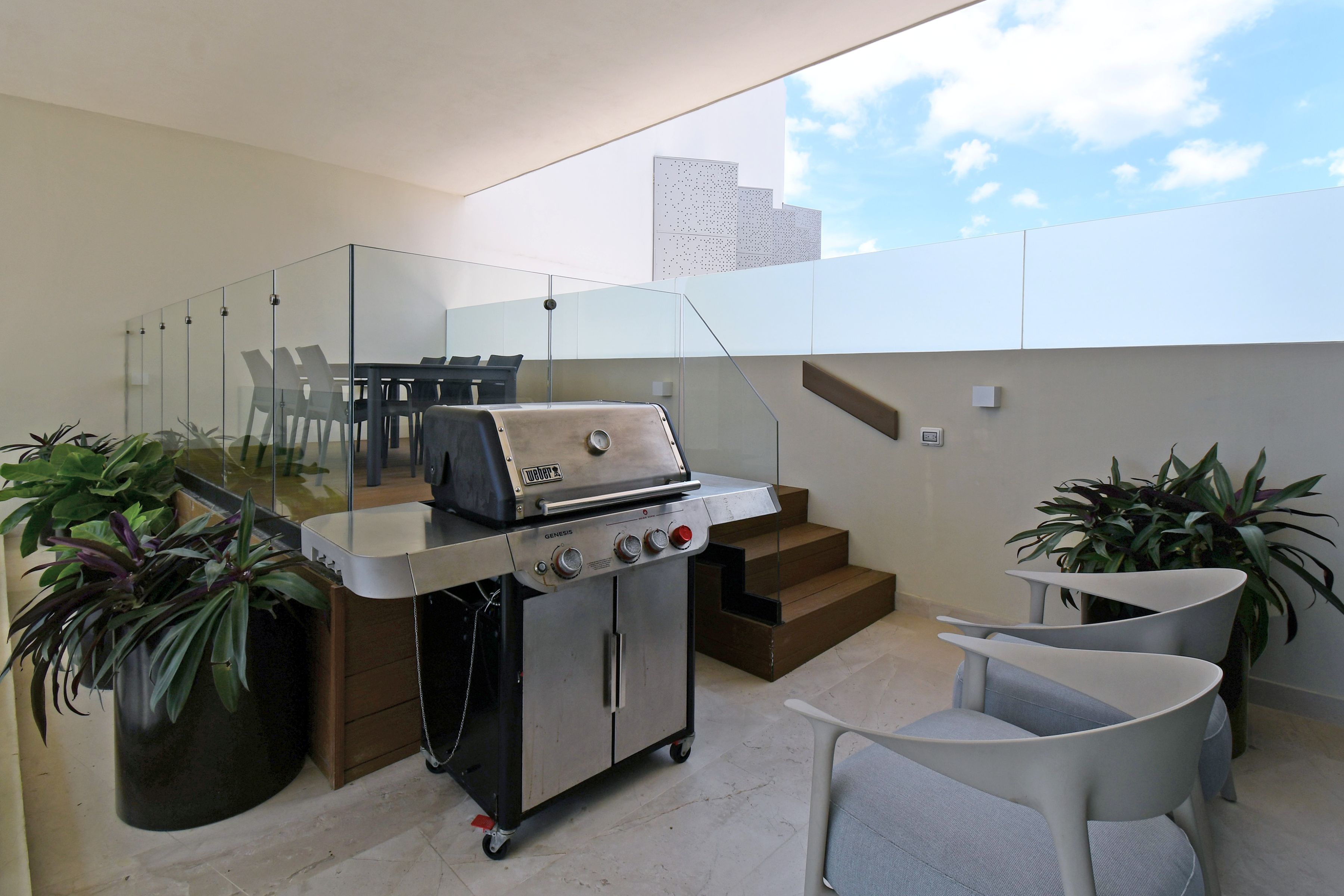  Three-Bedroom Blue Horizon Penthouse - 物件實景