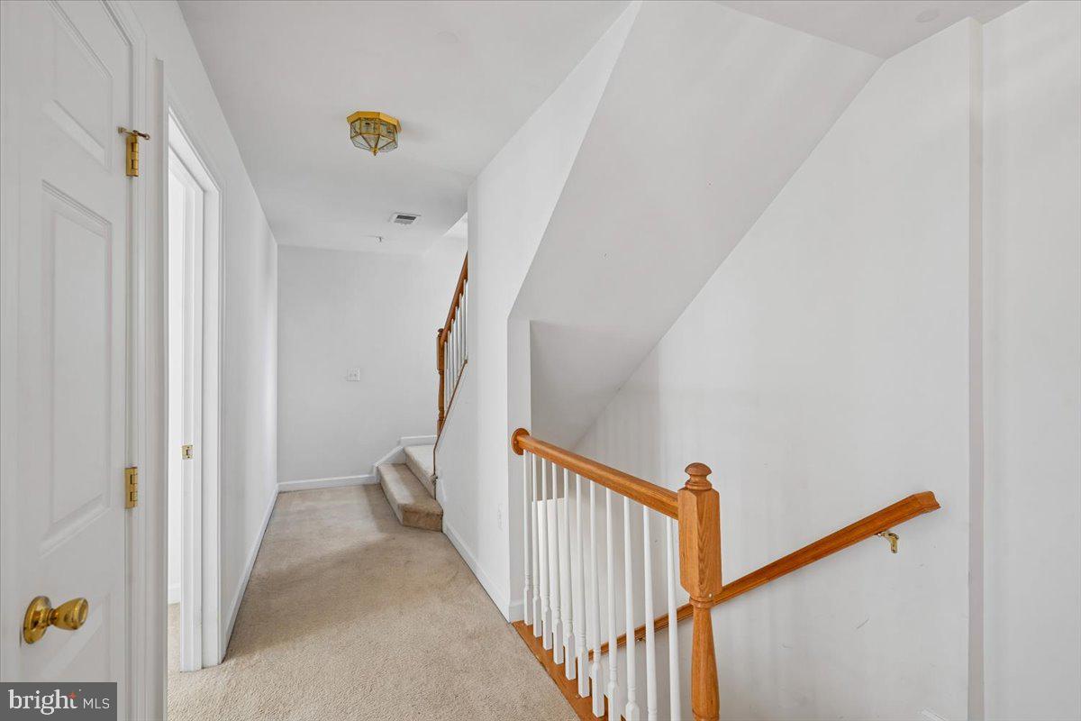 Herndon, Virginia, 20171, United States, 3 Bedrooms Bedrooms, ,3 BathroomsBathrooms,Residential,For Sale,2049064