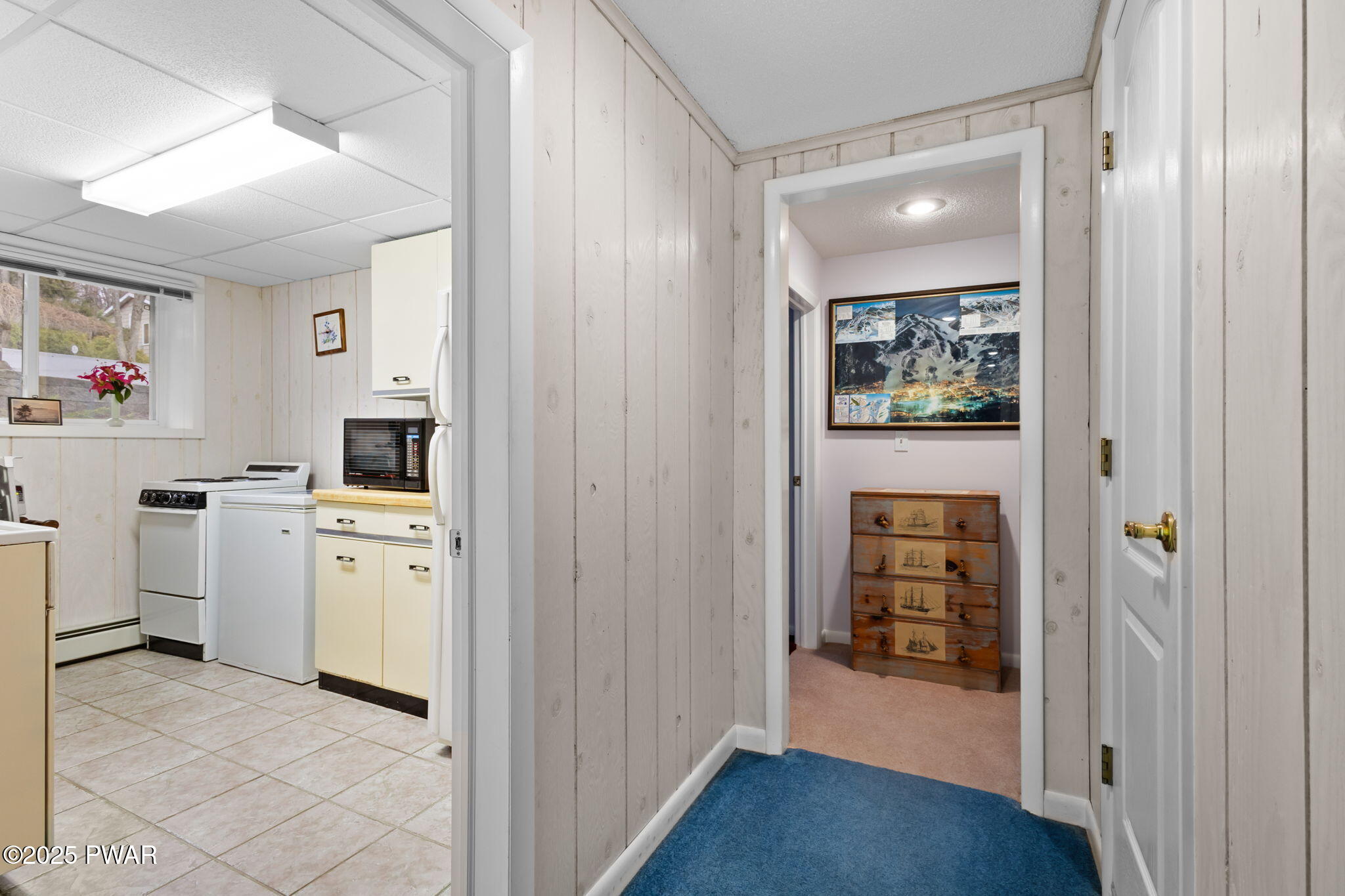 Lakeville, Pennsylvania, 18438, United States, 3 Bedrooms Bedrooms, ,3 BathroomsBathrooms,Residential,For Sale,1765507