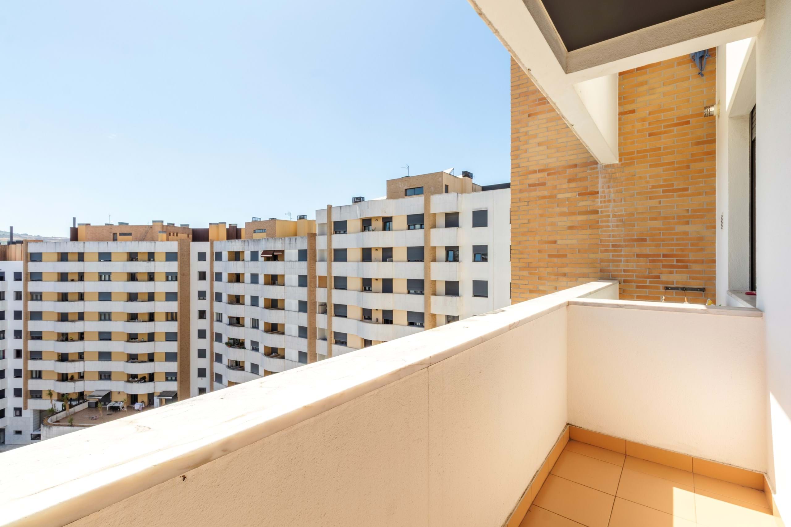 Loures, Lisbon, 2670-327 Loures, PT, 3 Bedrooms Bedrooms, ,3 BathroomsBathrooms,Residential,For Sale,1901345