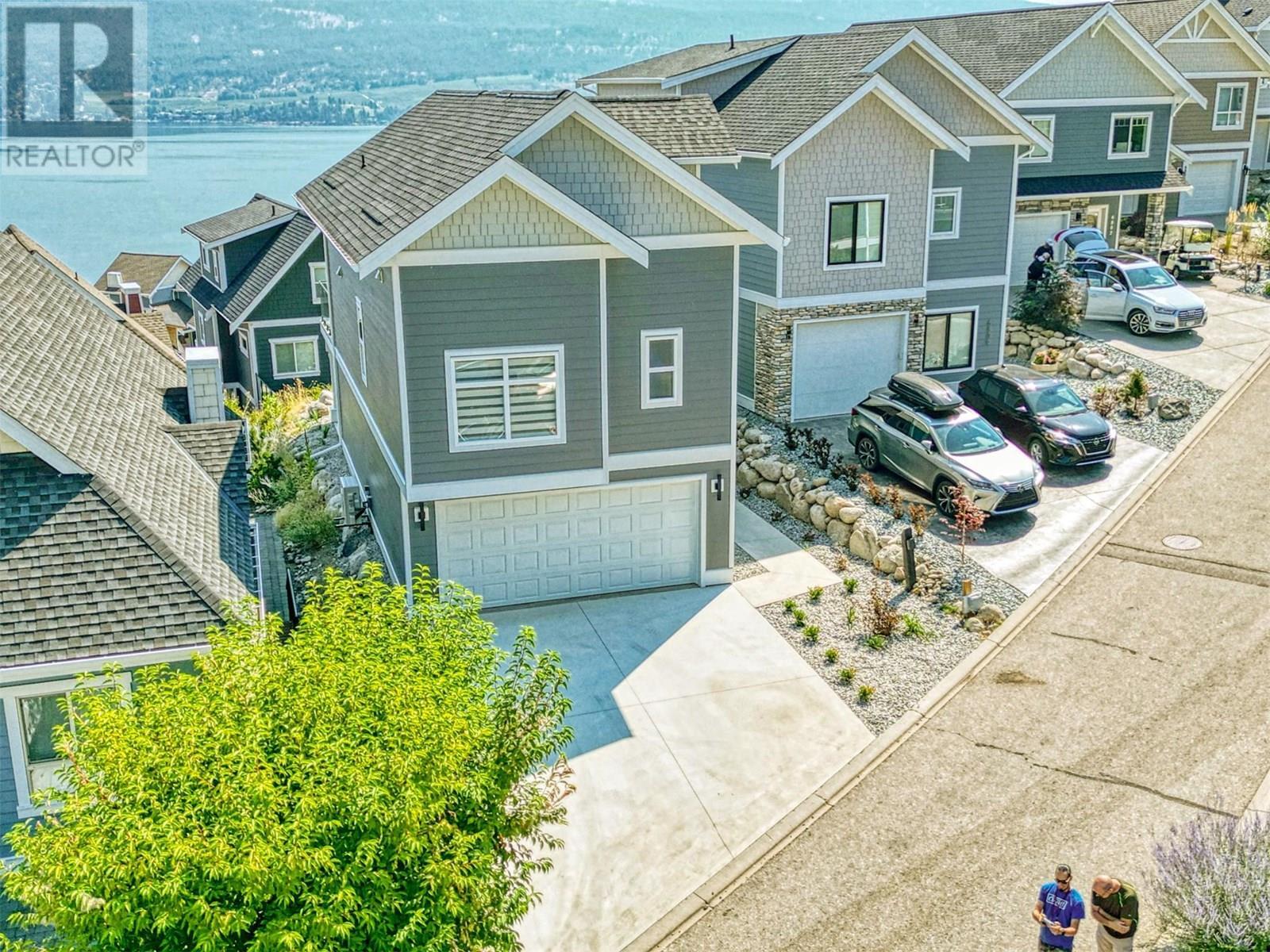 KELOWNA, British Columbia, V1Z 3R8, CA, 3 Bedrooms Bedrooms, ,2 BathroomsBathrooms,Residential,For Sale,1865801