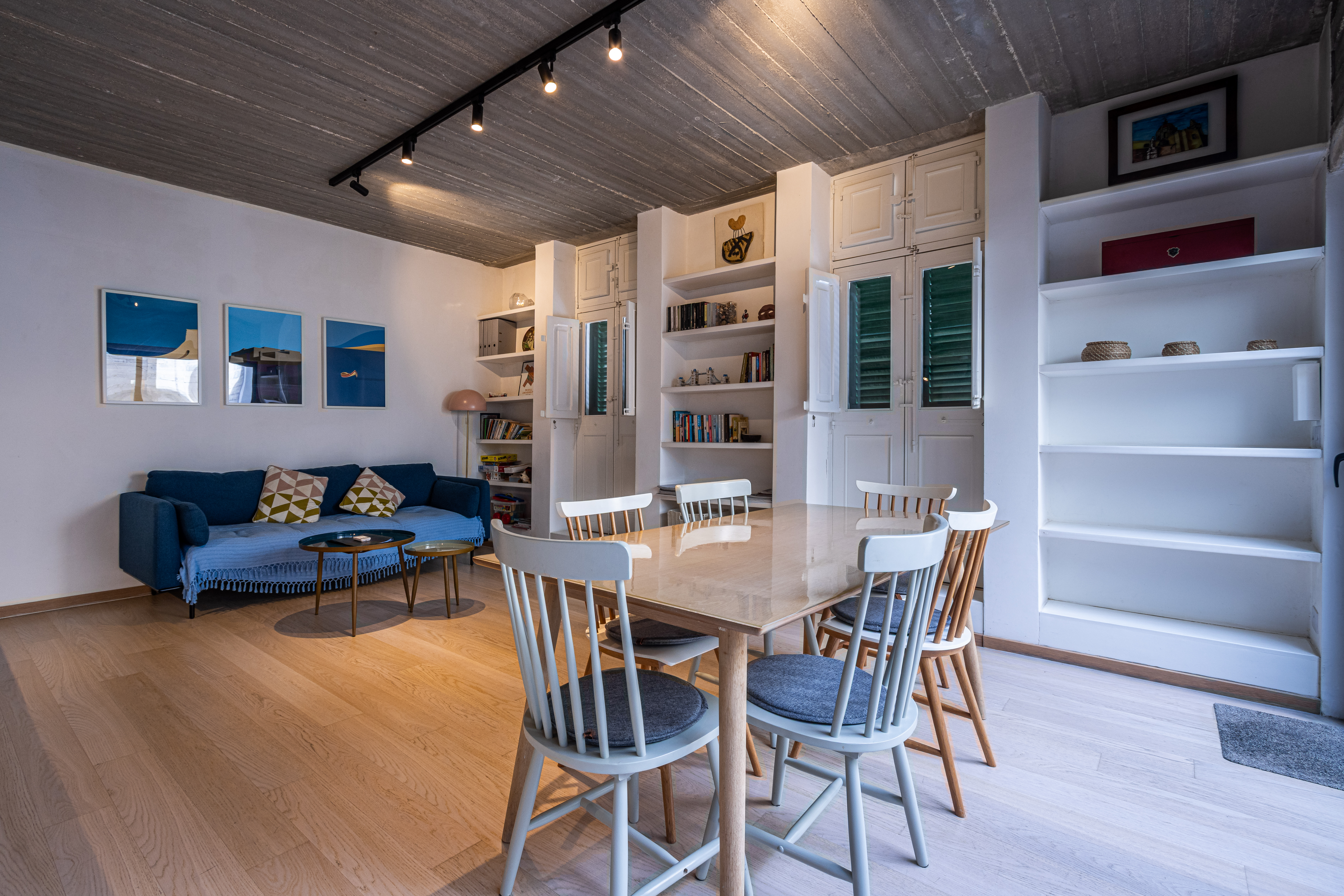  Modern Townhouse with Rooftop Pool - 物件實景