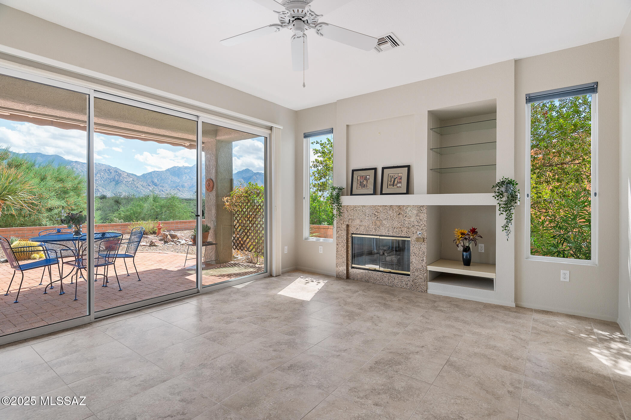 Oro Valley, Arizona, 85755, United States, 2 Bedrooms Bedrooms, ,2 BathroomsBathrooms,Residential,For Sale,1959033