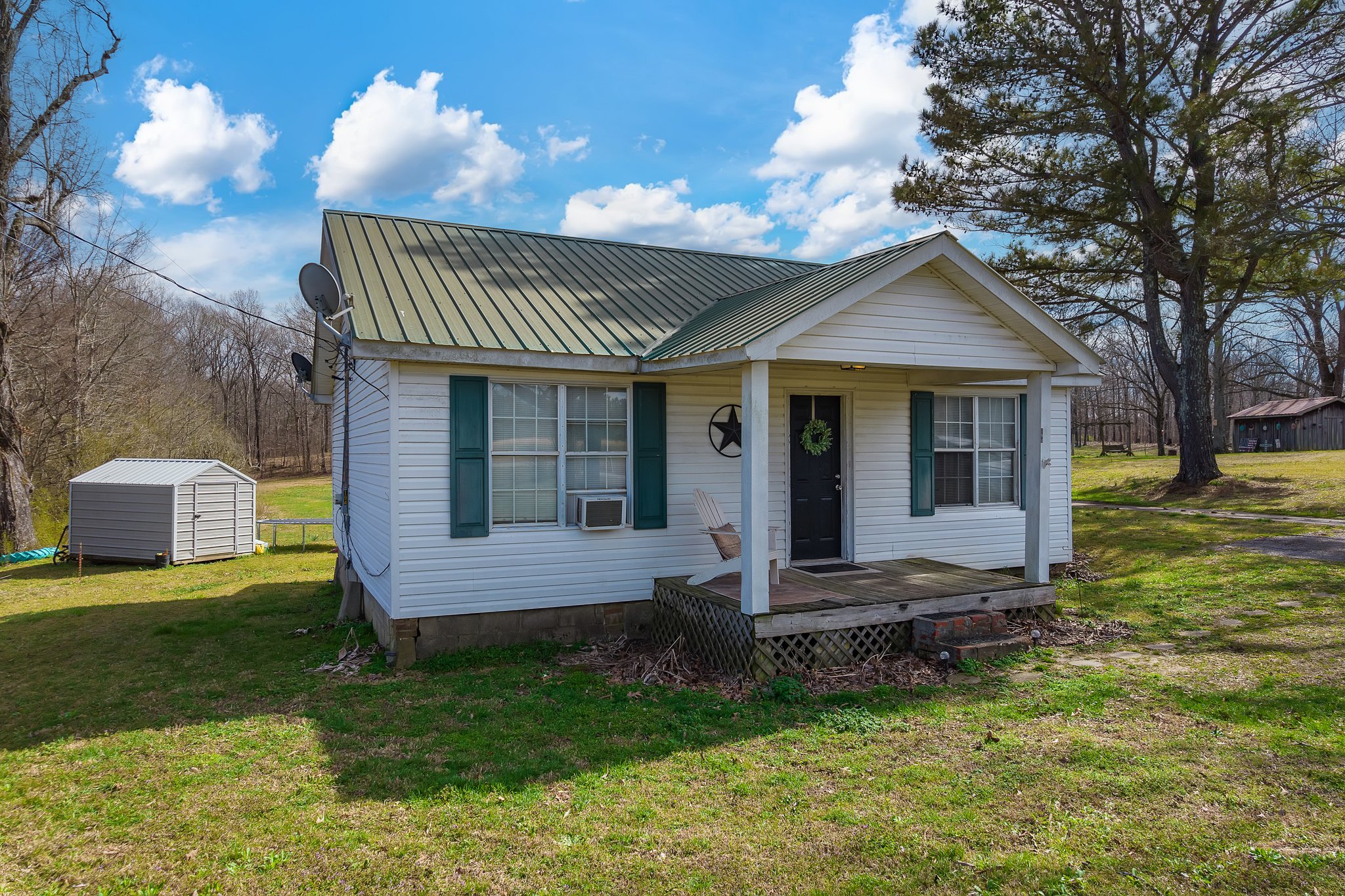 Beech Bluff, Tennessee, 38313, United States, 5 Bedrooms Bedrooms, ,3 BathroomsBathrooms,Residential,For Sale,1743753