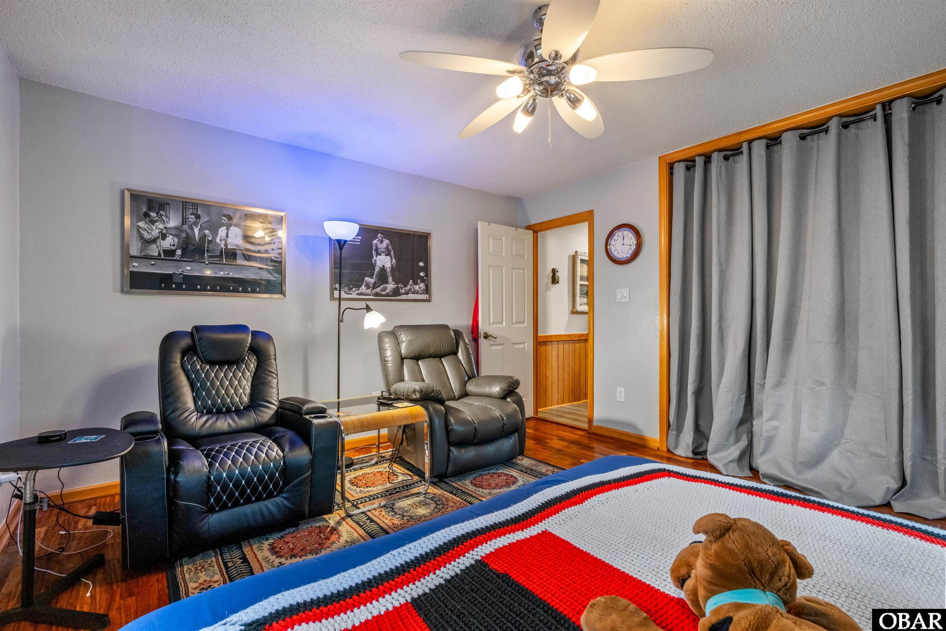 Kill Devil Hills, North Carolina, 27948, United States, 4 Bedrooms Bedrooms, ,3 BathroomsBathrooms,Residential,For Sale,1827353