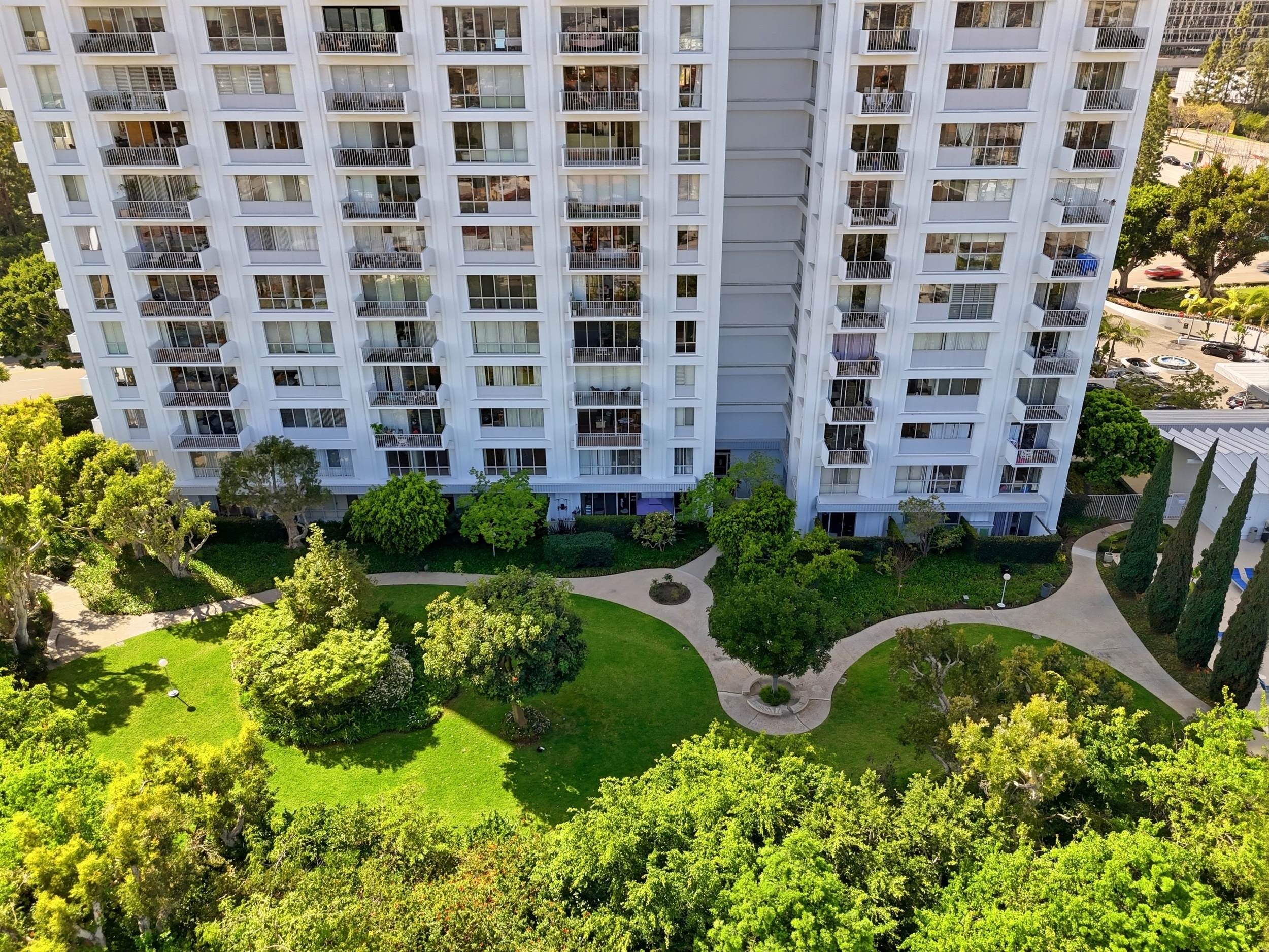  2160 Century Park East, Unit 411 - 物件實景
