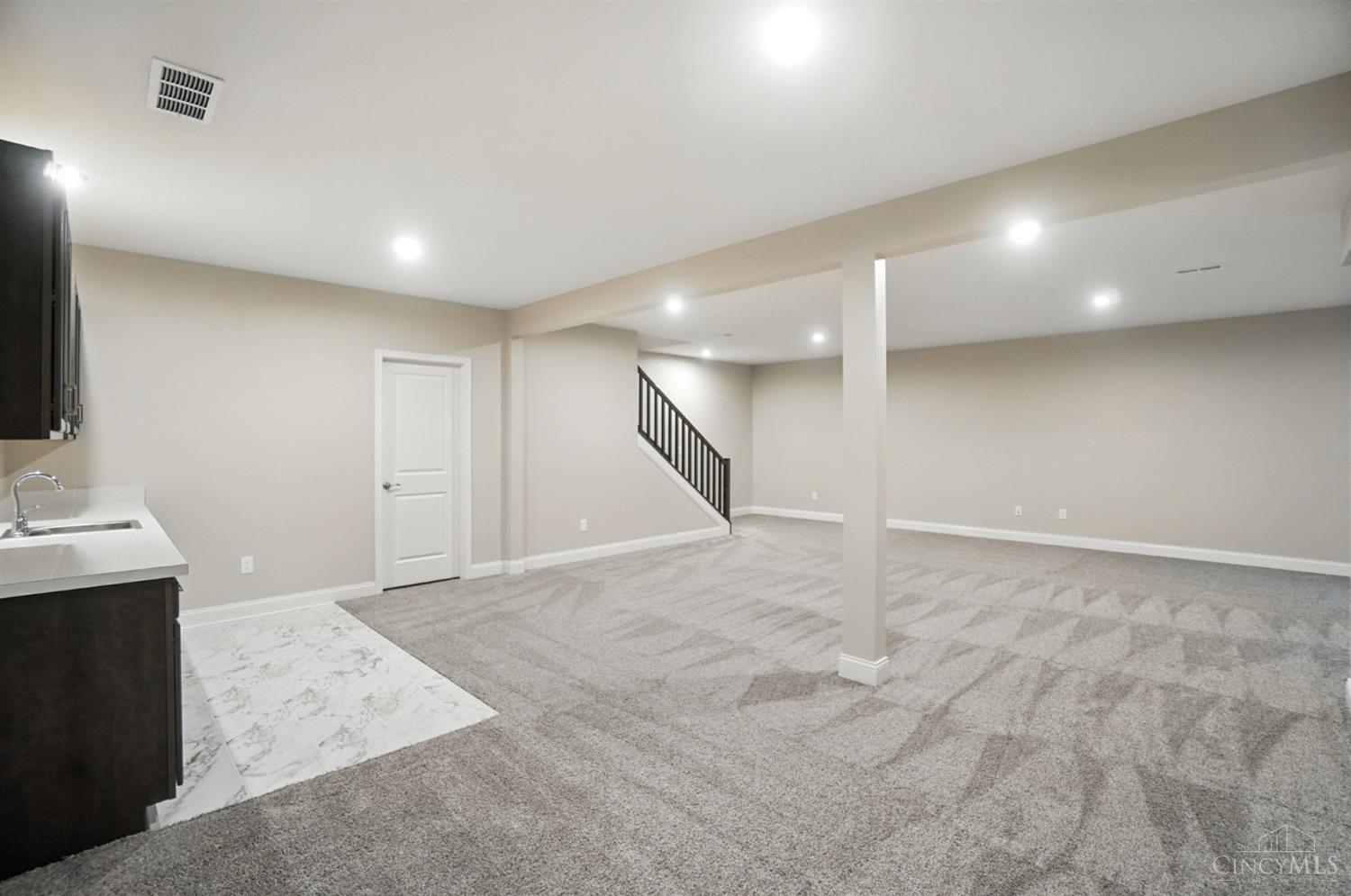 Deerfield Twp., Ohio, 45140, United States, 4 Bedrooms Bedrooms, ,4 BathroomsBathrooms,Residential,For Sale,1940484