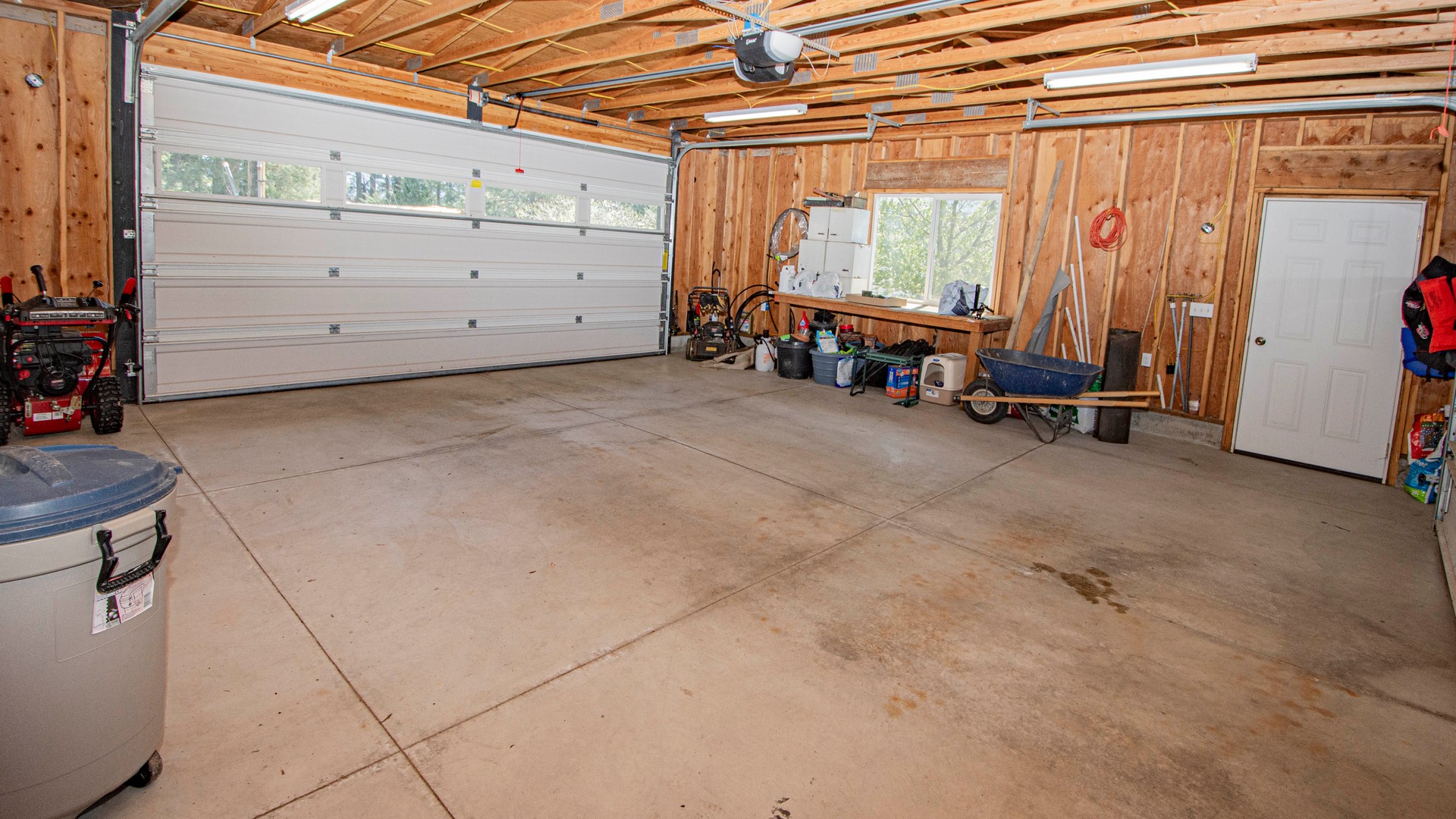 Bonners Ferry, Idaho, 83805, United States, 4 Bedrooms Bedrooms, ,4 BathroomsBathrooms,Residential,For Sale,1920426