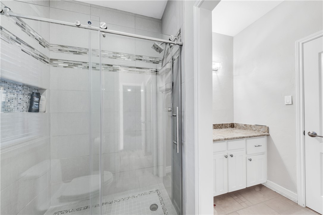 College Station, Texas, 77845, United States, 4 Bedrooms Bedrooms, ,4 BathroomsBathrooms,Residential,For Sale,1935327