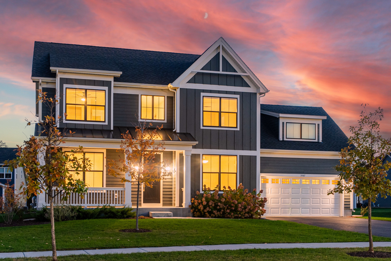 Elgin, Illinois, 60124, United States, 4 Bedrooms Bedrooms, ,3 BathroomsBathrooms,Residential,For Sale,1941075